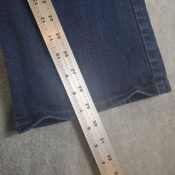 Levis 515 Jeans Womens 8 Blue Bootcut Straight Leg Denim - Picture 4 of 9